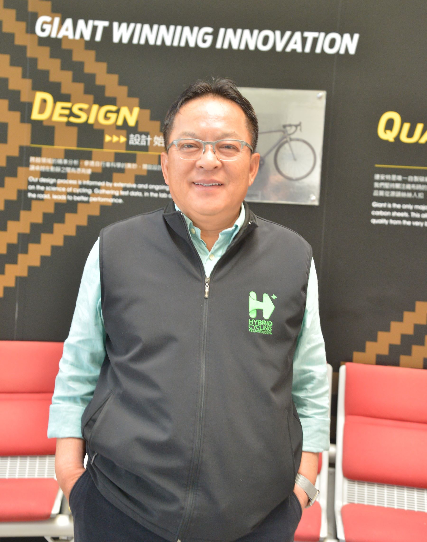 專訪巨大機械工業執行長劉湧昌學長 超越「全球第一」接班之路--劉湧昌的自行車之行 中美貿易戰下「巨大」的華麗轉身