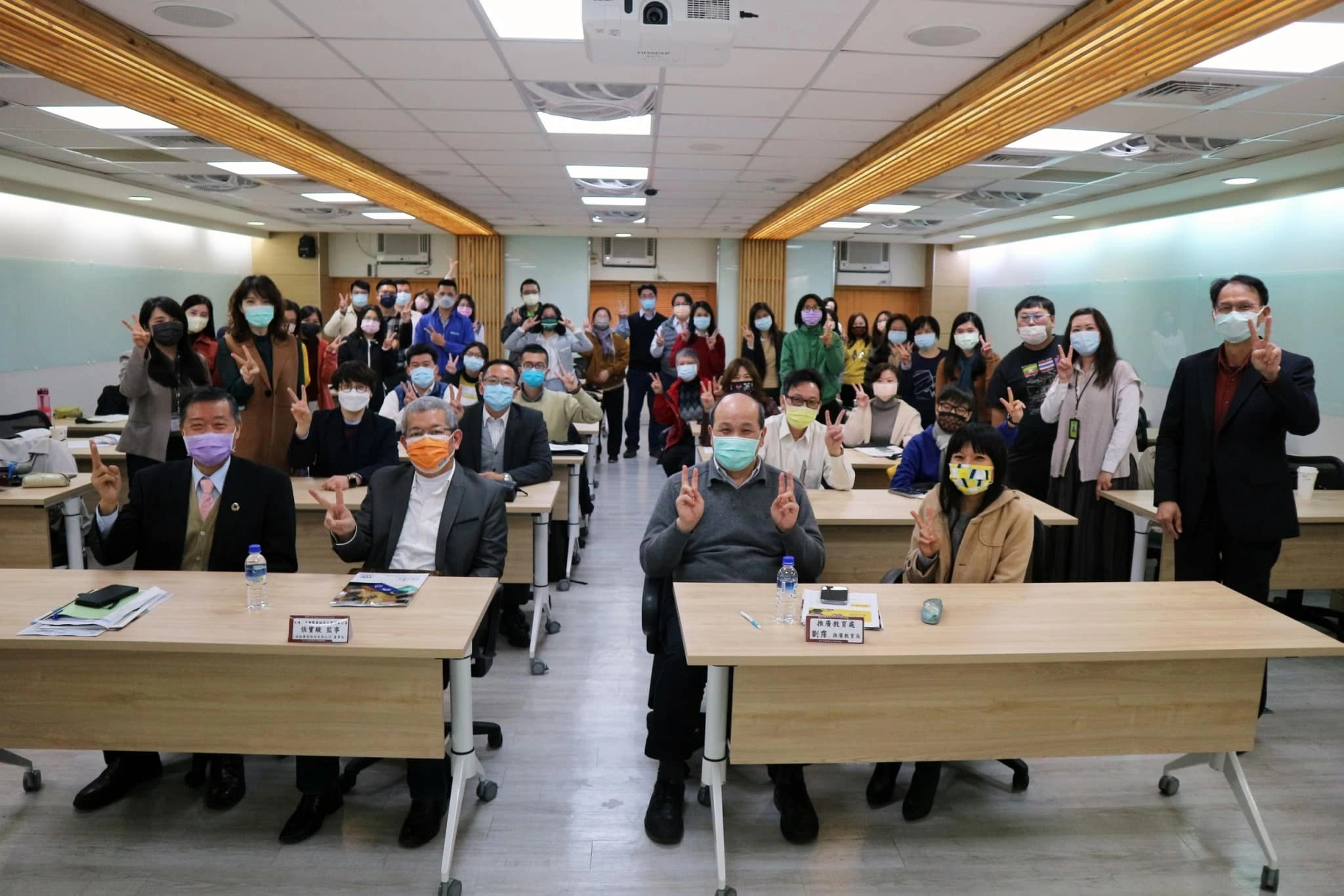 推廣教育處舉辦企業永續發展ESG系列講座 接軌全球趨勢 結合產業發展 