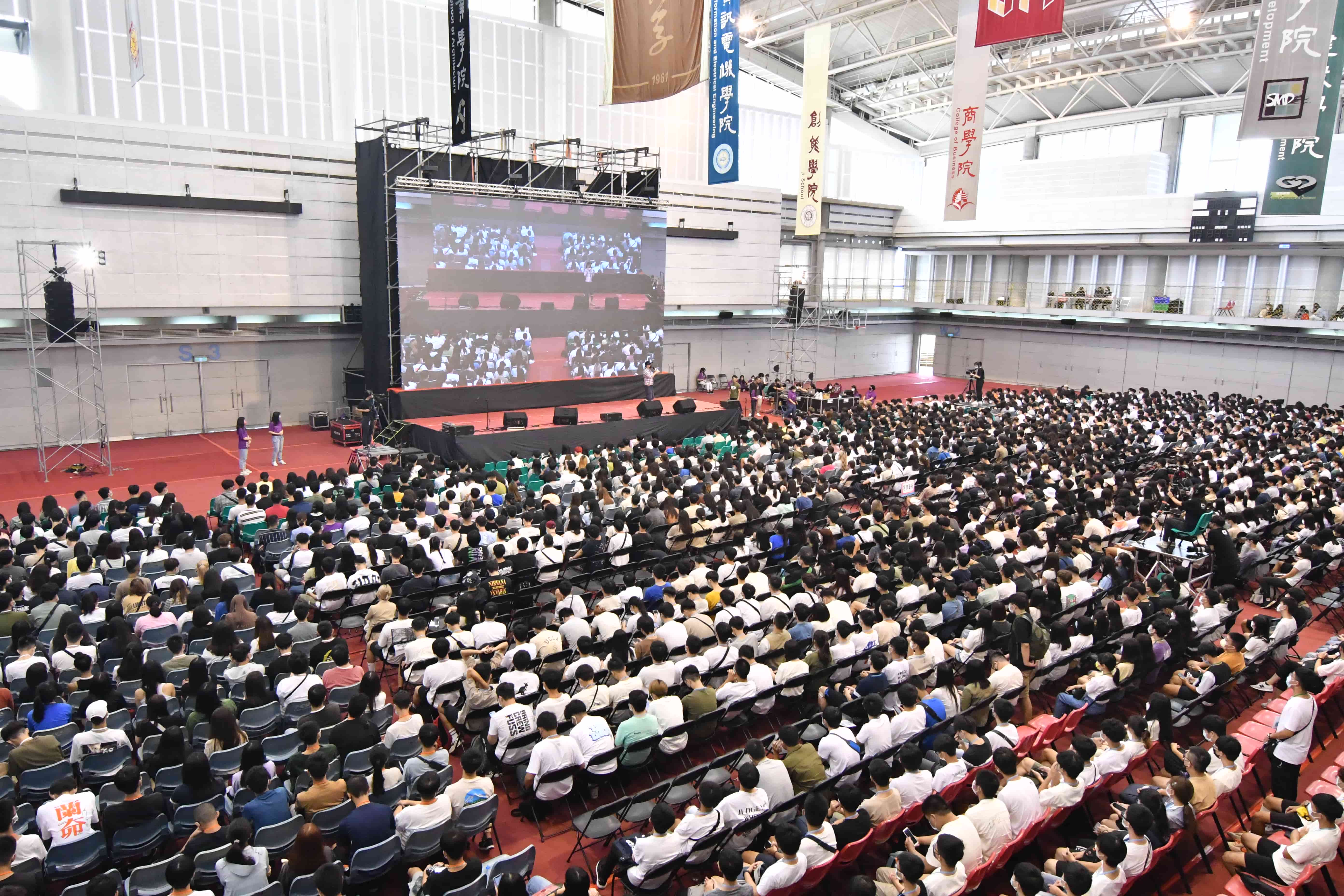 2022新鮮人成長營 鼓勵遇見更好的自己 「成功築夢」